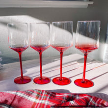 Load image into Gallery viewer, Berry Wine Glass - Set of 4